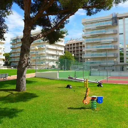 Rentalmar Families Larimar Apartment *